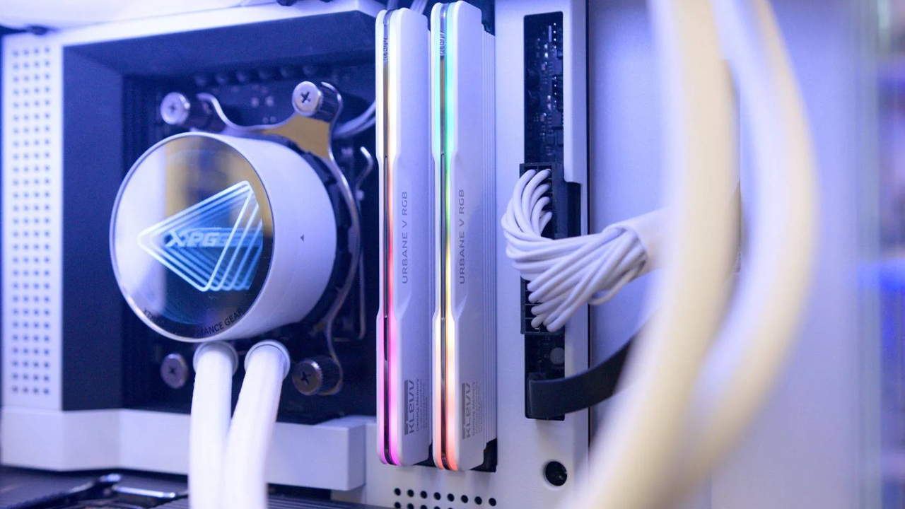 KLEVV URBANE V RGB 32GB 6000MTs CL28 DDR5 Memory Review